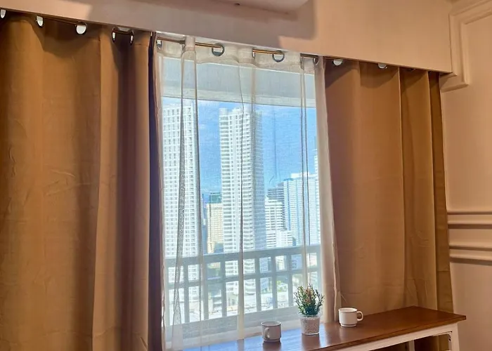 Castelo Smart Luxury At Fame Residences Manila